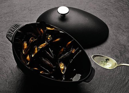 STAUB SPECIAL COCOTTE Garnek żeliwny owalny małż 2 ltr, czarny
