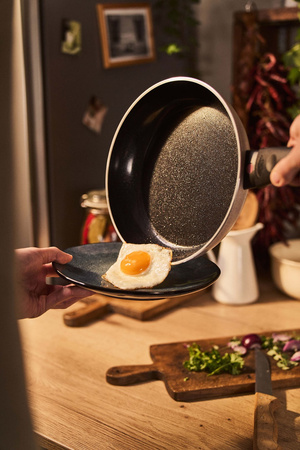 BALLARINI LEDRO Patelnia płytka 32 cm