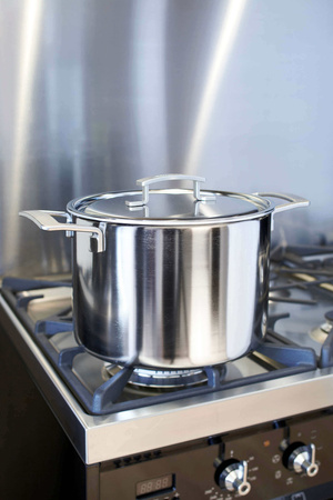 DEMEYERE INDUSTRY 5 Garnek wysoki z pokrywką 8 ltr