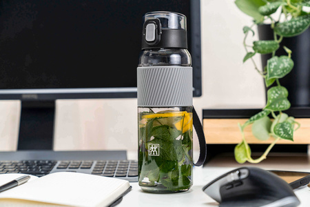 ZWILLING BOTTLE Bidon tritanowy 680 ml, szary