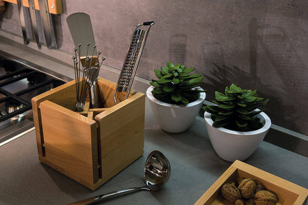 ARTELEGNO Pojemnik do przechowywania przyborów kuchennych