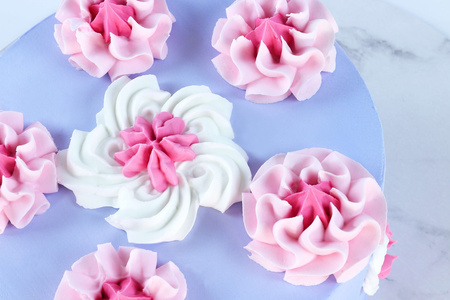 PME Zestaw 3 końcówek dekoracyjnych do babeczek