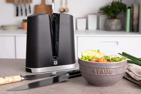 ZWILLING Ostrzałka V-Edge 20 cm