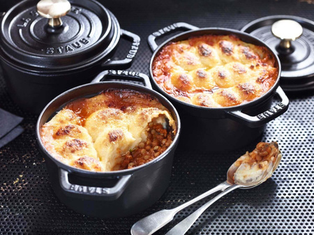 STAUB MINI COCOTTE Mini garnek żeliwny okrągły 250 ml, czarny