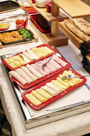 STAUB SERVING Taca do serwowania, czerwony