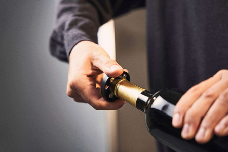 ZWILLING ENFINIGY Otwieracz do wina, czarny