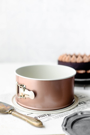 PATISSE CERAMIC Głęboka tortownica 18 cm