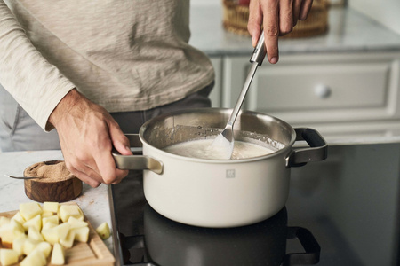 ZWILLING PURE Zestaw 5 garnków