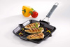 STAUB Kwadratowa patelnia żeliwna grillowa 24 cm, czarny