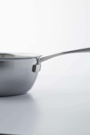 DEMEYERE INDUSTRY 5 Rondelek stożkowy z pokrywką 3.3 ltr