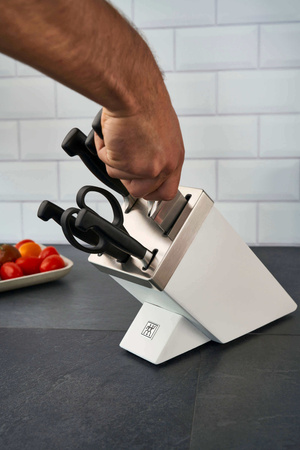 ZWILLING FOUR STAR Zestaw 5 noży w bloku samoostrzącym biały