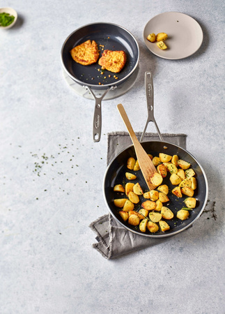 DEMEYERE ALU INDUSTRY 3 Patelnia płytka z powłoką Ceraforce 20 cm