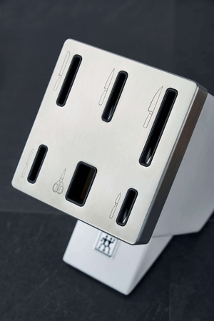 ZWILLING FOUR STAR Zestaw 5 noży w bloku samoostrzącym biały